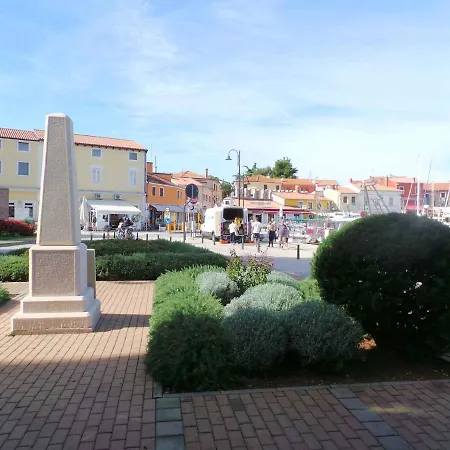 Studio In Rasopasno/insel Krk 14300 Apartment